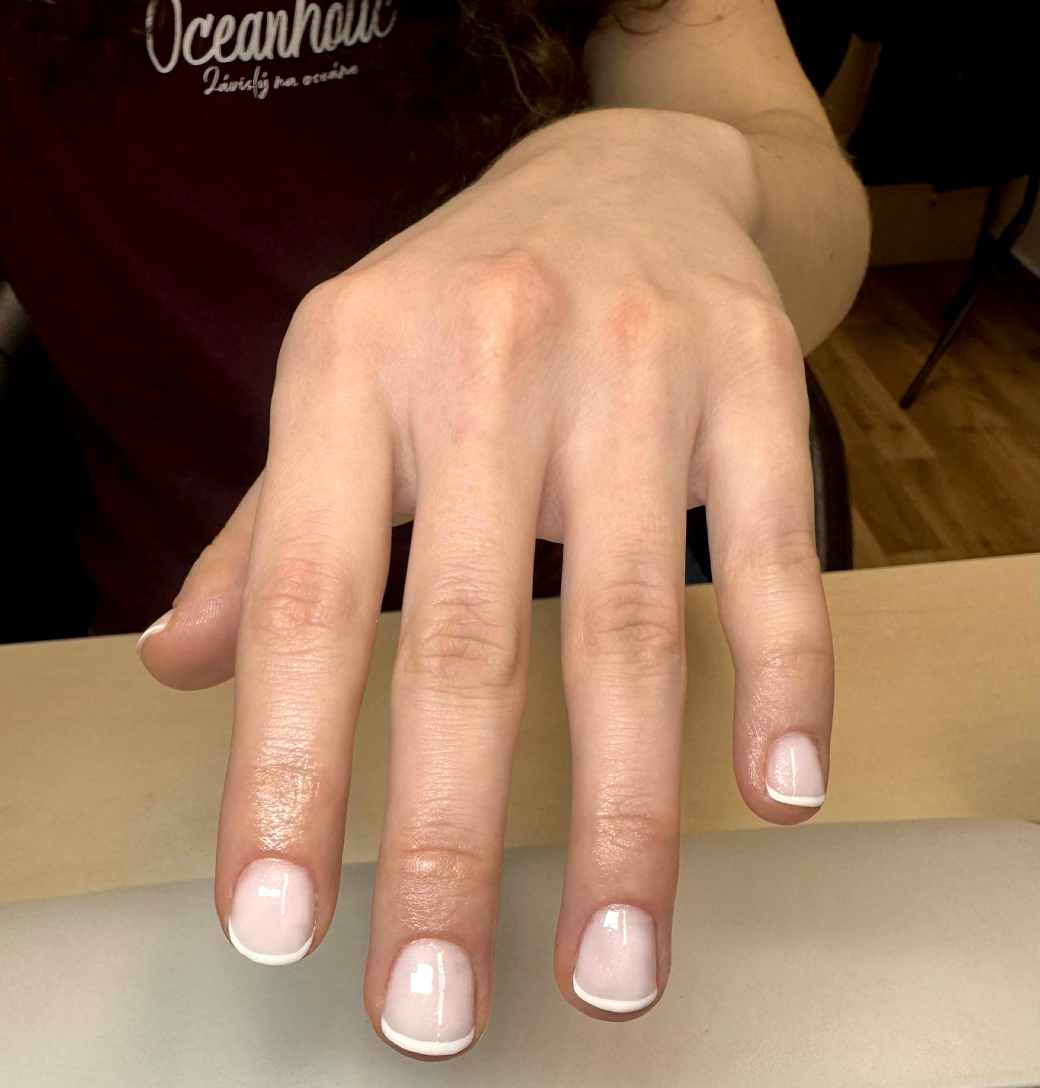 Gélové nechty Trnava - ukážka práce 24